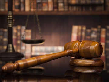 如果老婆贷款不还告上法院老公有份吗